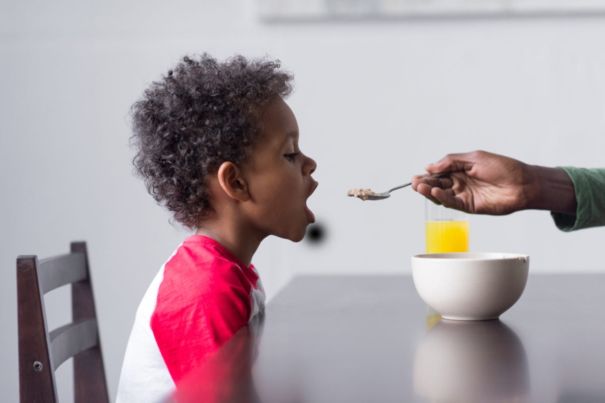 A kid eating