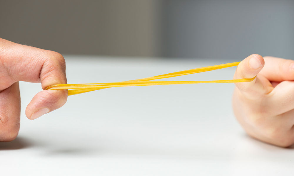 BRICOLAGE : Lanceur de balles de tennis alimenté par un élastique