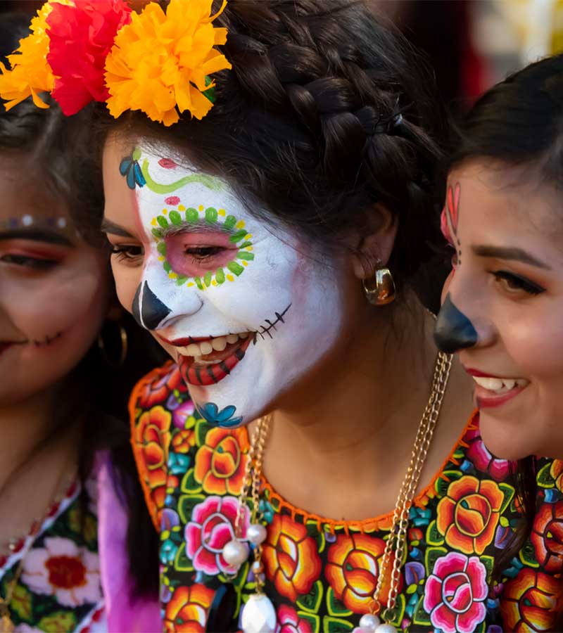 dia de los muertos festival